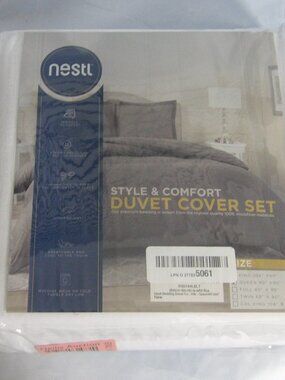 New NESTL Queen Sz White Duvet Cover Set -Stryle & Comfort- 90 x 90 inches